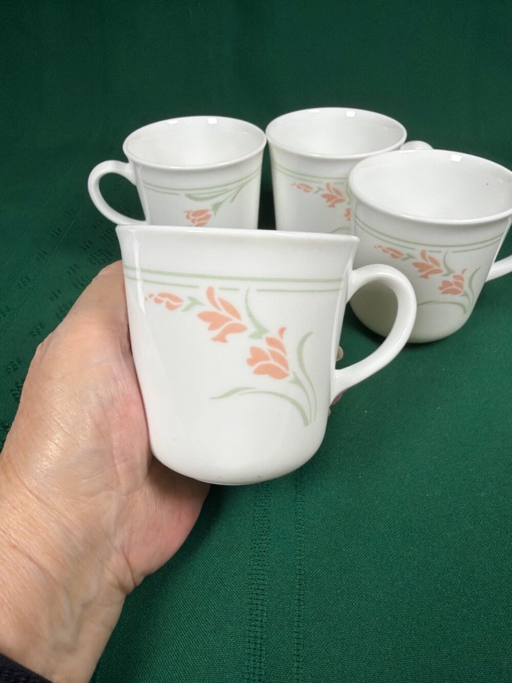 Vintage 80s Lot of 4 Corelle Corning Peach Garland Coffee Mugs Cups Retired USA - Picture 12 of 12